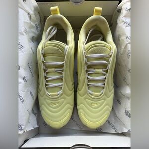Nike Air Max 720 SE Luminous Green